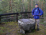 Mannerheimin metsästysmajan kivipöytä