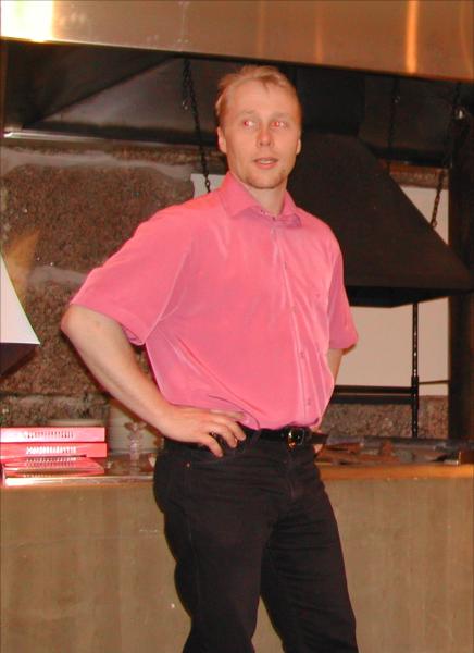 Kari pitää oman puheensa
