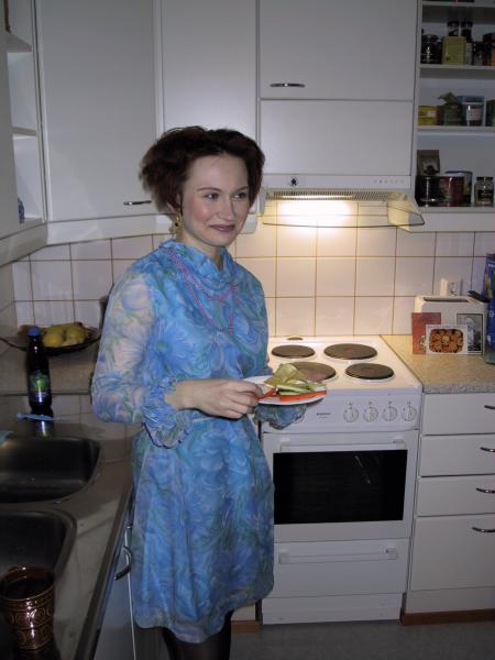 Mia ja mauton asu.  &copy;Sonicjam
